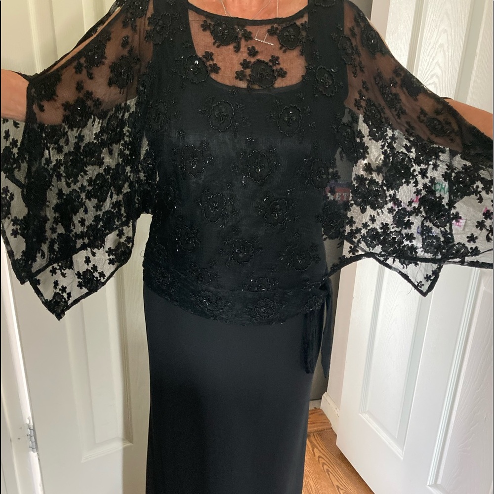 Black two-piece gown size medium